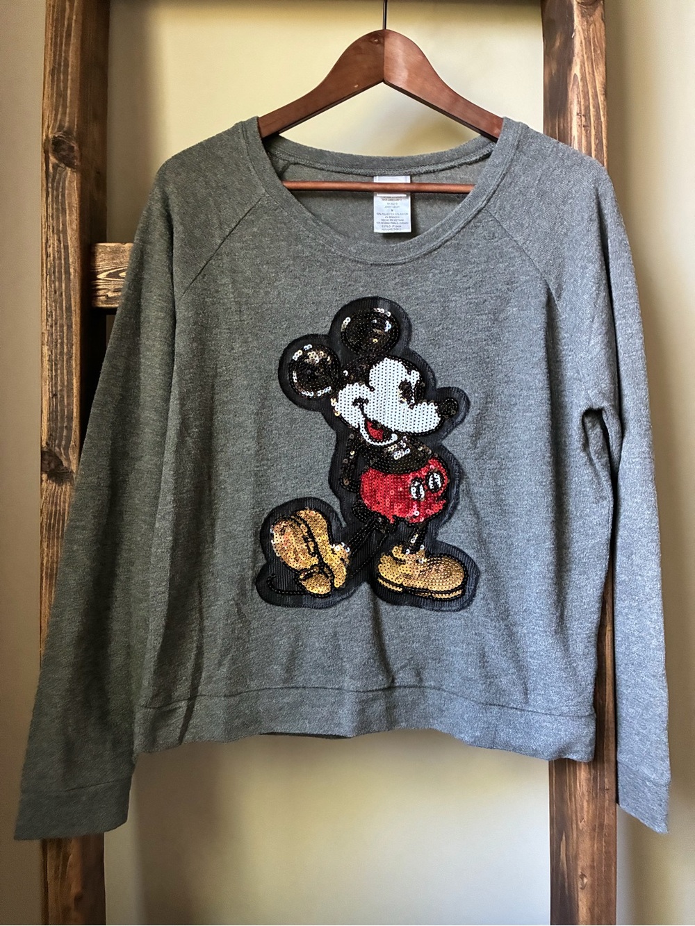 Disney Mickey Mouse Sequin Applique Sweatshirt Size M Jerry Leigh